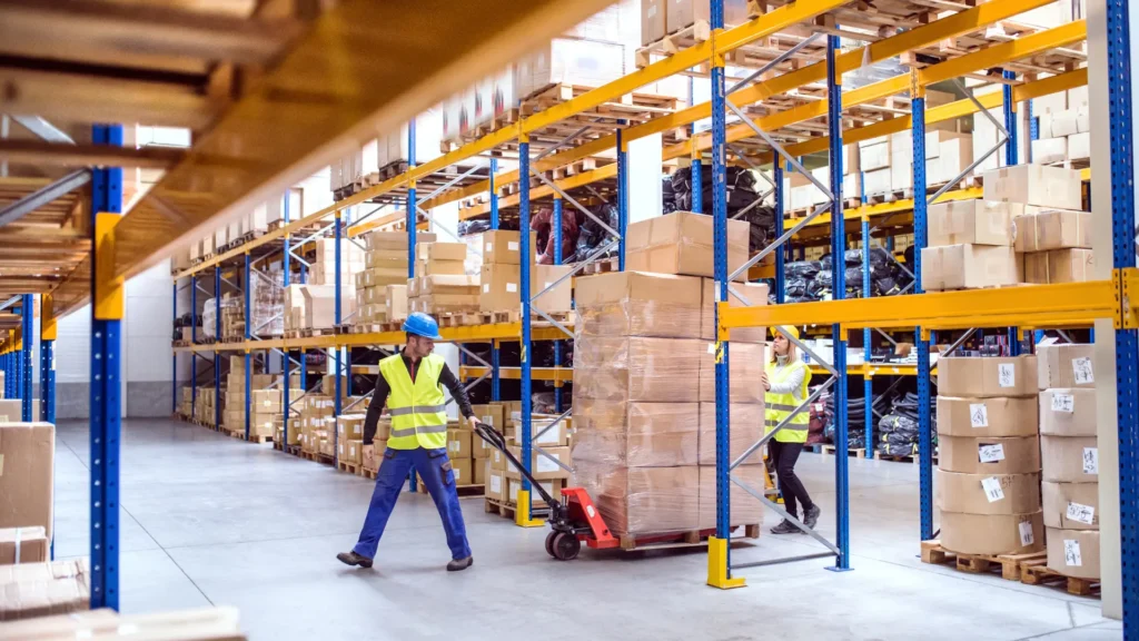 Drobnicowy transport morski (LCL) – wyzwania, bezpieczeństwo, perspektywy - magazyn ładunków drobnicowych - Magemar Logistics